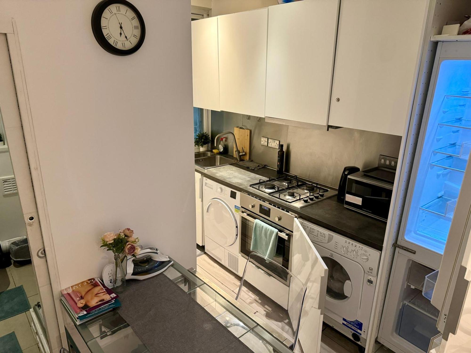 Downtown Chic Private Bedrooms In King'S Cross 4 伦敦 外观 照片